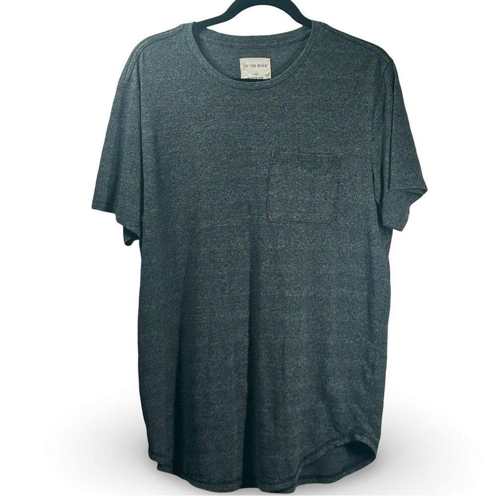On The Byas Loose Fit Pocket Tee Women's Size Large Casual Comfy Loungewear Cozy